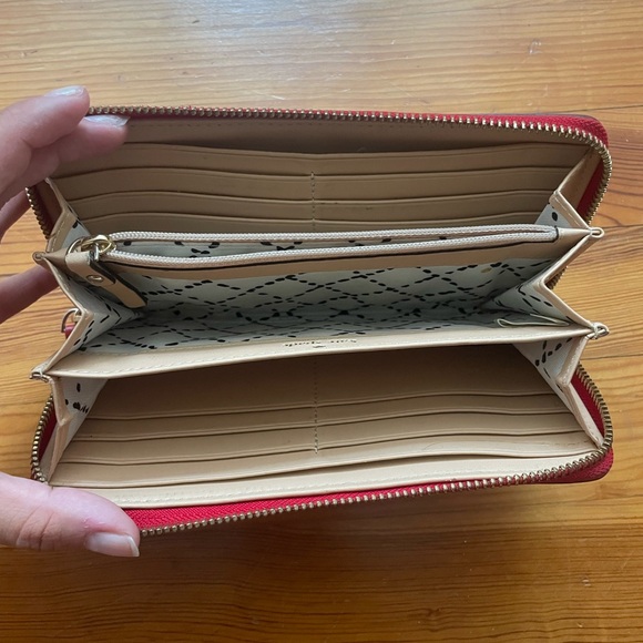 Red Kate Spade wristlet - Picture 3 of 3